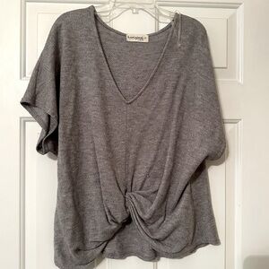 Boutique knit short sleeve top